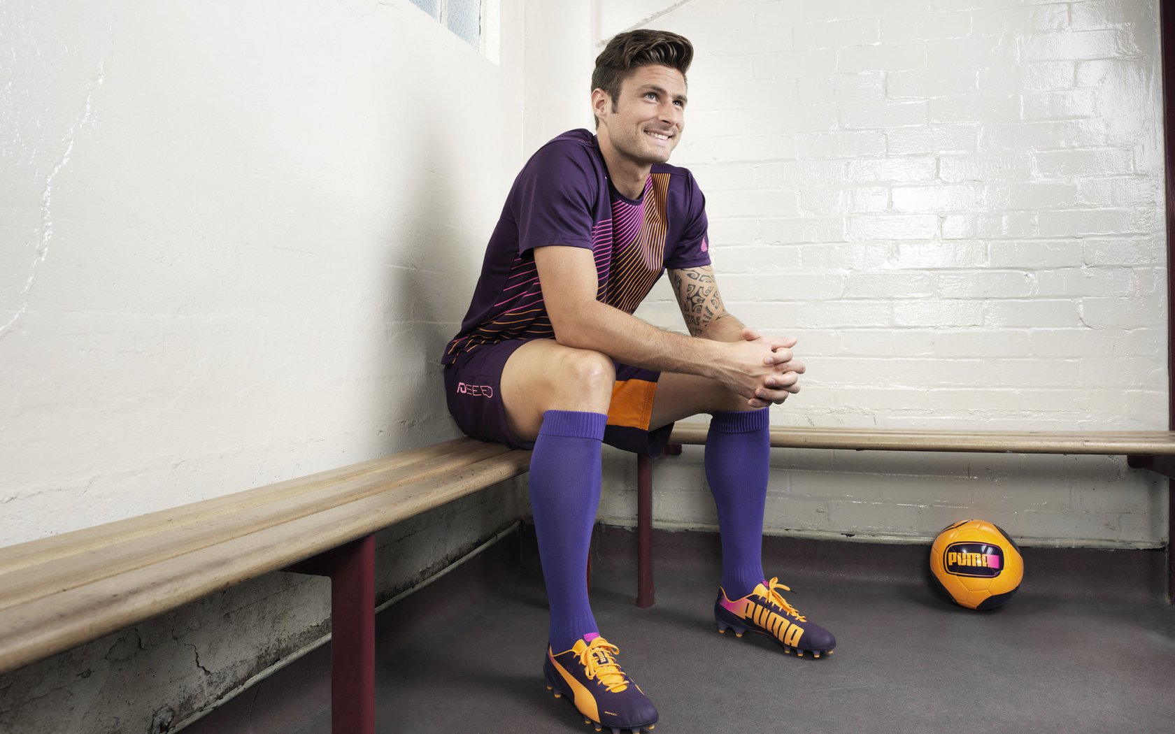 亚眠客场遭遇失败，降级危机加剧，亚眠主场